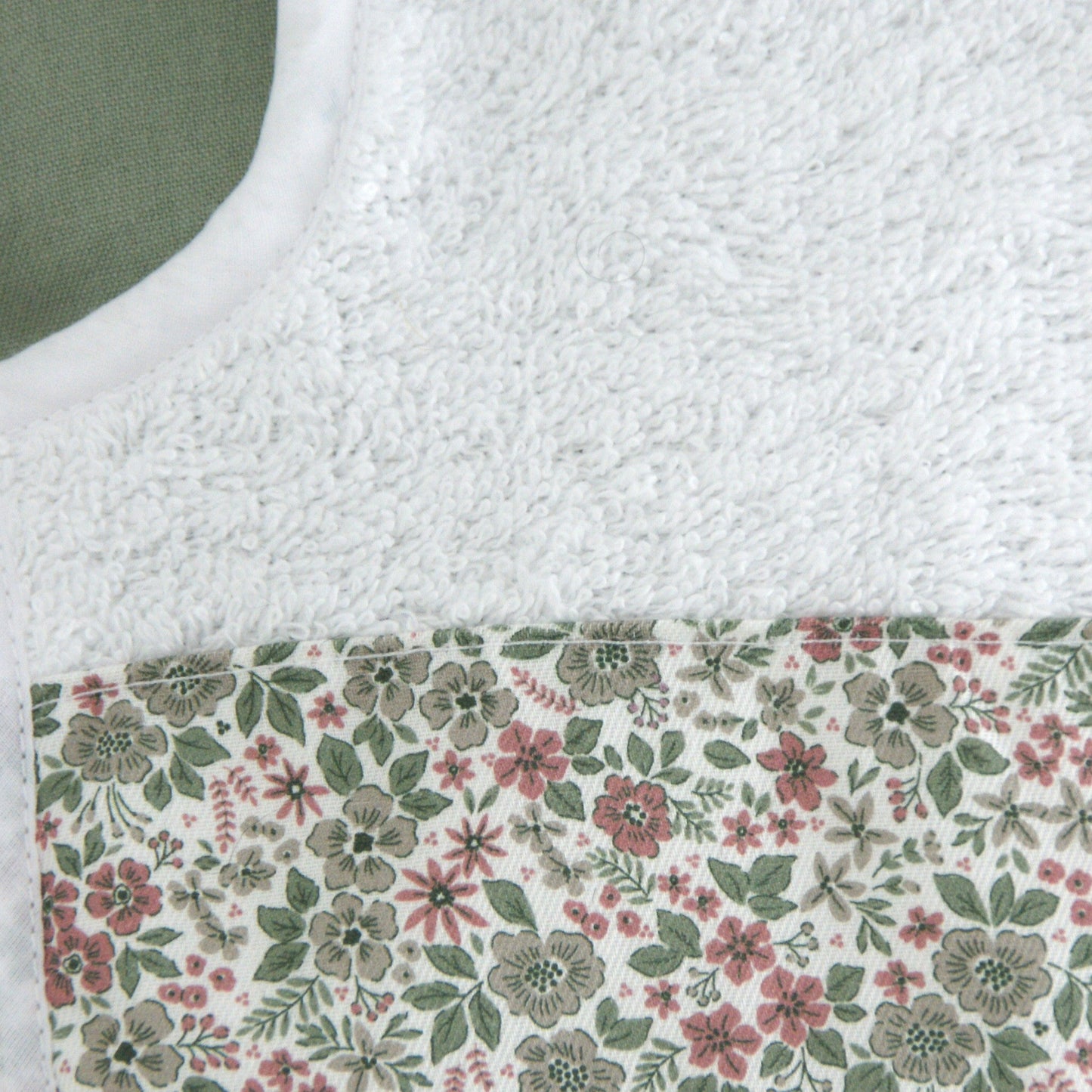 Babero camiseta Green