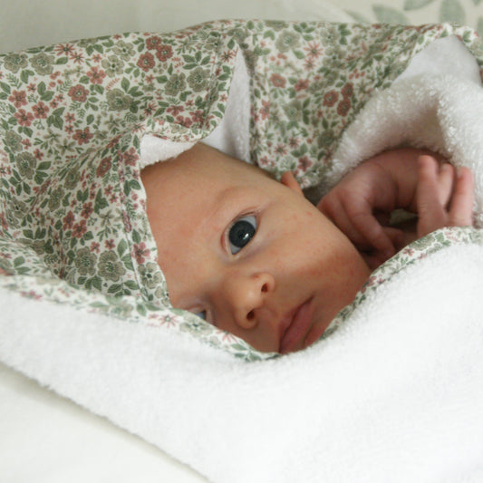 TOALLA CAPUCHA GREEN