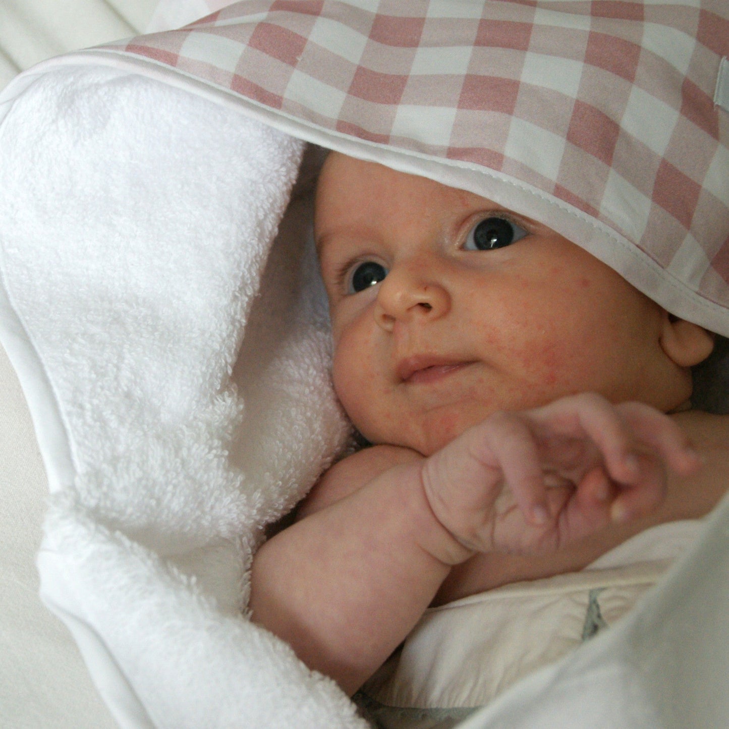 TOALLA CAPUCHA VICHY ROSA