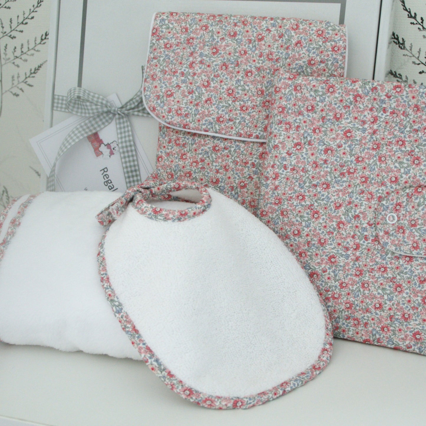 Pack manta y neceseres Rose