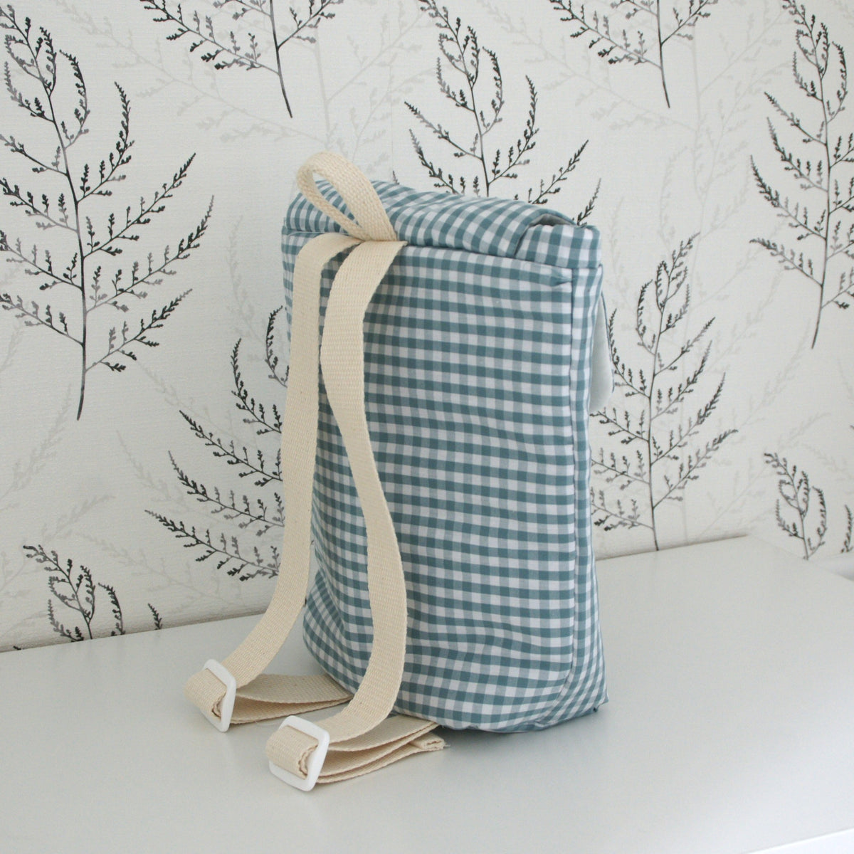 Mochila guardería impermeable vichy verde